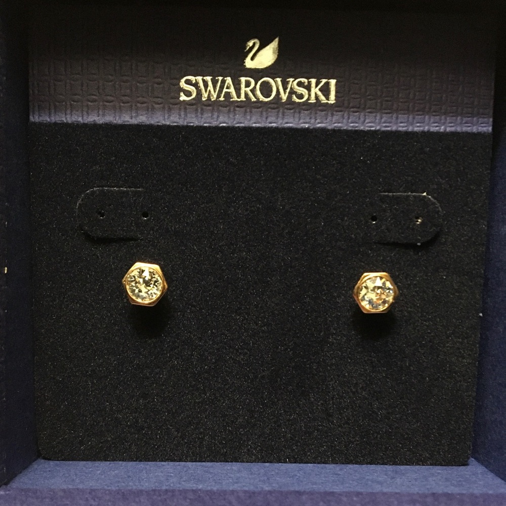 NWT Swarovski earrings